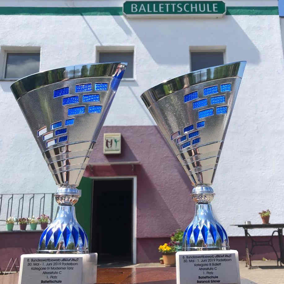 Siegerpokale - Ballettschule Balancé - Jugend tanzt in Paderborn 2019